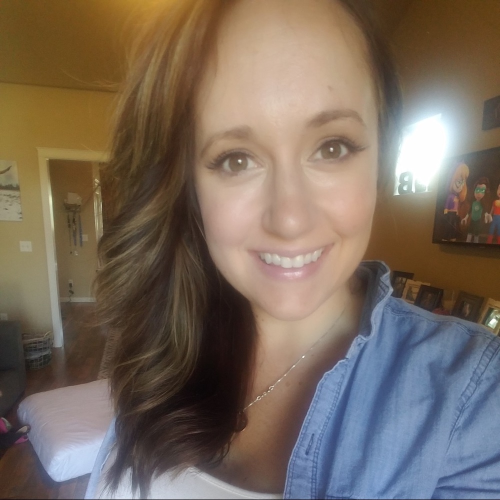 Meet your Posher, Brittani